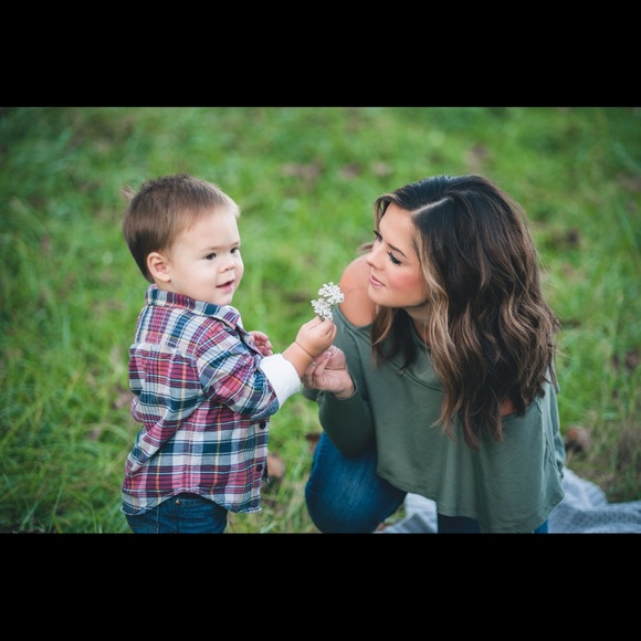 Meet your Posher, Kelsey - Picture 1 of 1